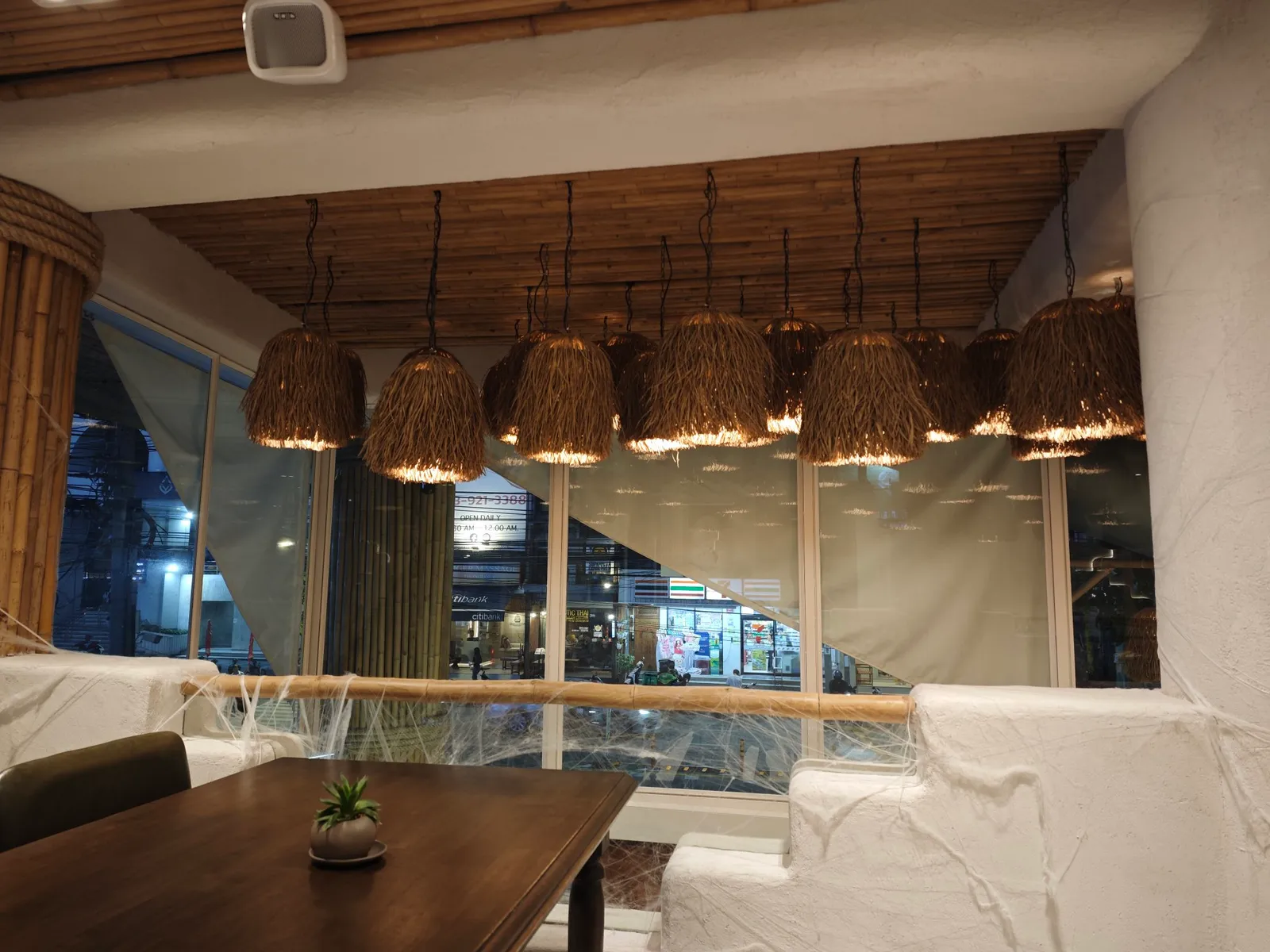 Lucca Thonglor photo 3
