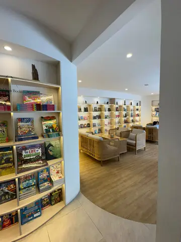 Cartea Books & Bistro