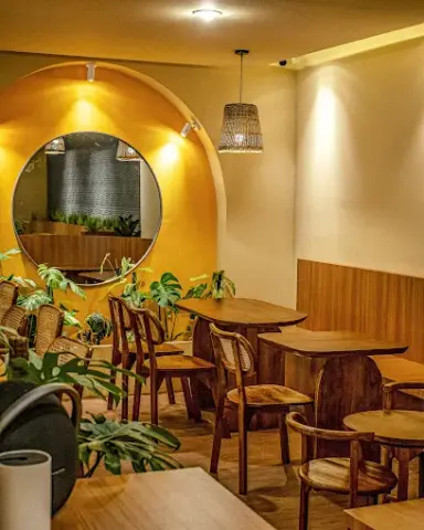 Saliro Coffee & Eatery